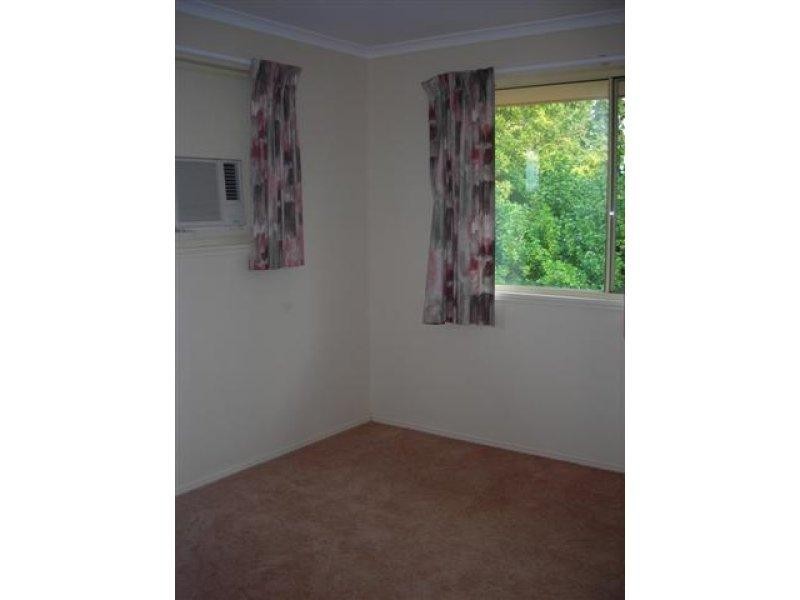 188 Cypress Street, Urangan QLD 4655
