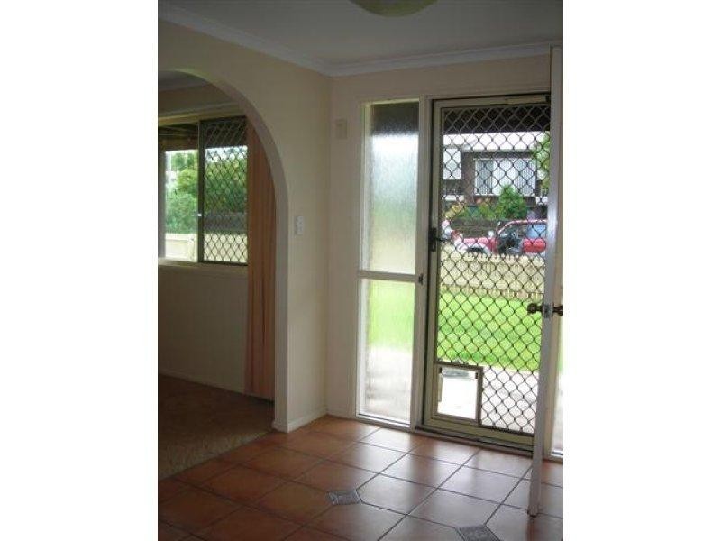 188 Cypress Street, Urangan QLD 4655