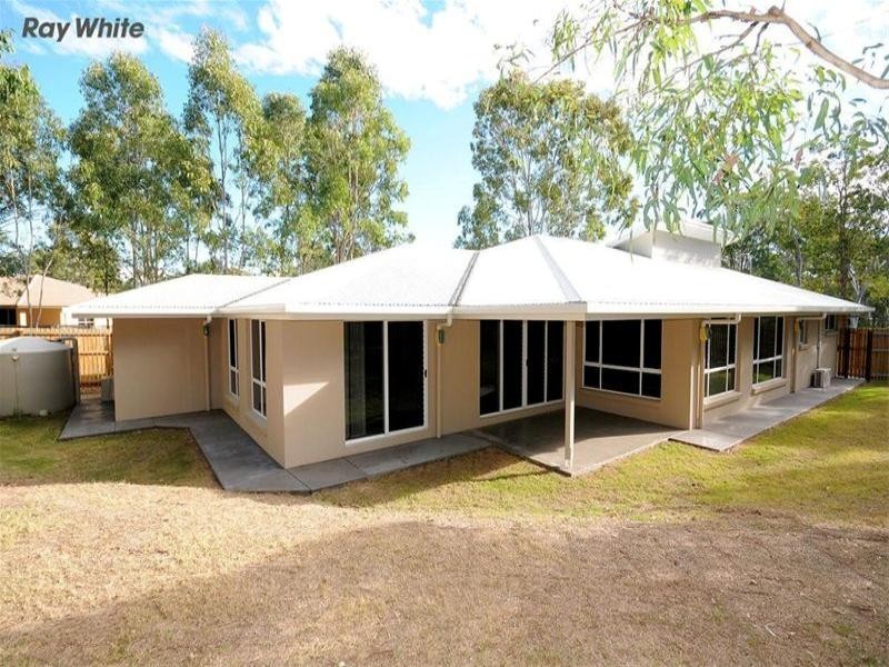 9 Cumberland Court, Point Vernon QLD 4655