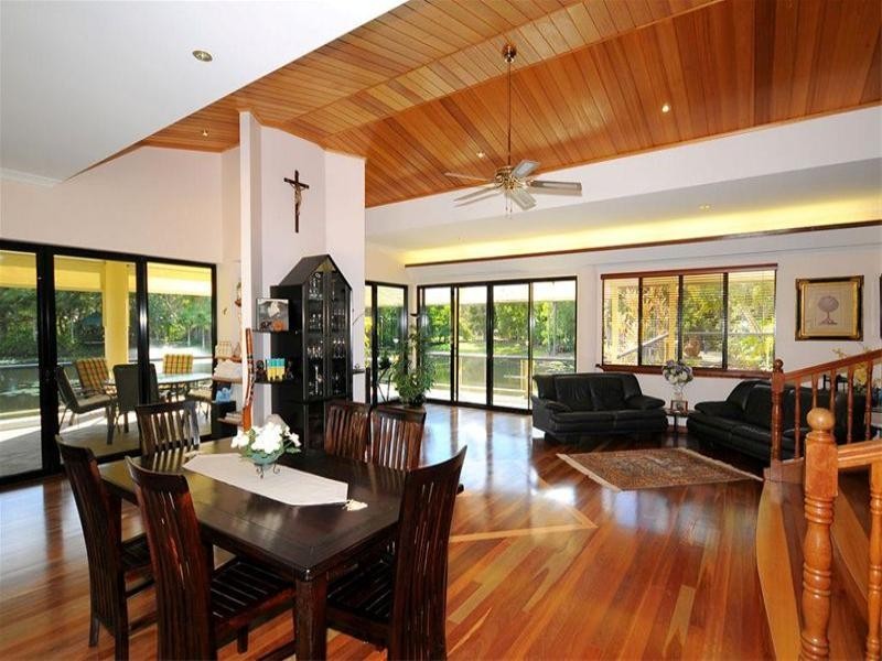 11 Sempfs Road, Dundowran Beach QLD 4655