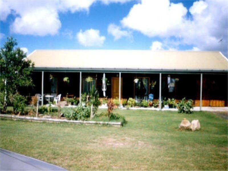 Point Vernon QLD 4655