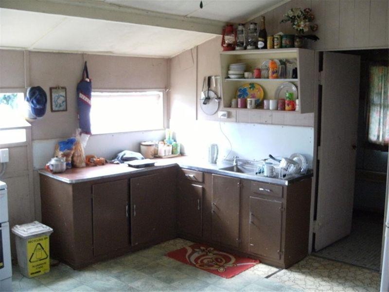 106 Torquay Road, Scarness QLD 4655