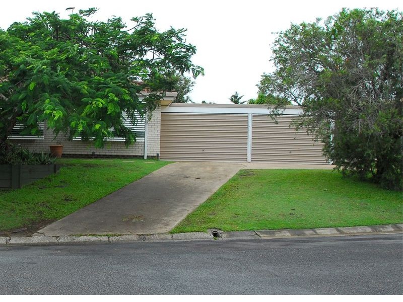 21 Greenway Drive, Pialba QLD 4655