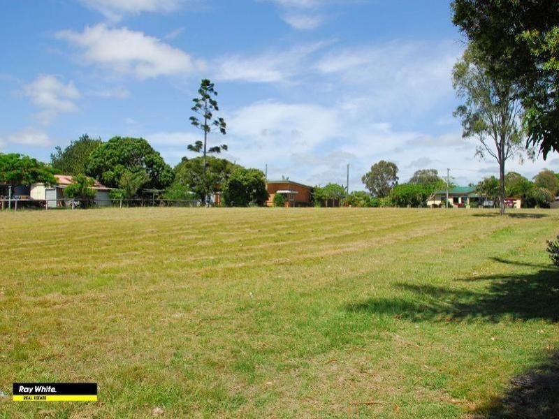 201 Esplanade, Pialba QLD 4655