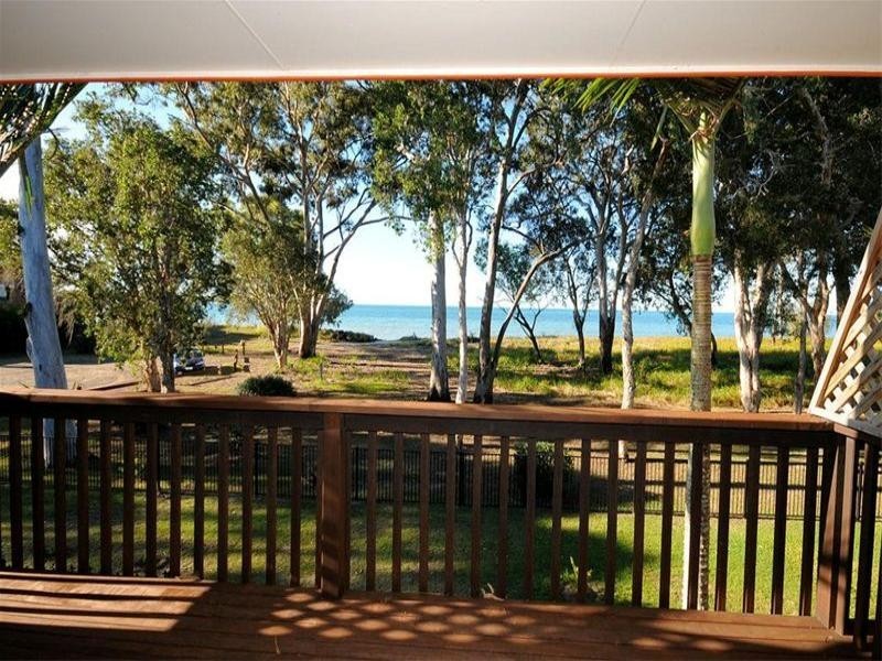 2-110 Burrum Street, Burrum Heads QLD 4659