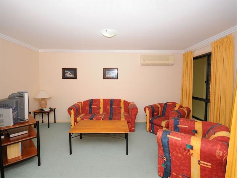 24/33 Elizabeth Street, Urangan QLD 4655