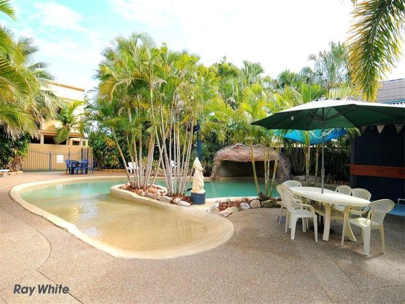 24/33 Elizabeth Street, Urangan QLD 4655