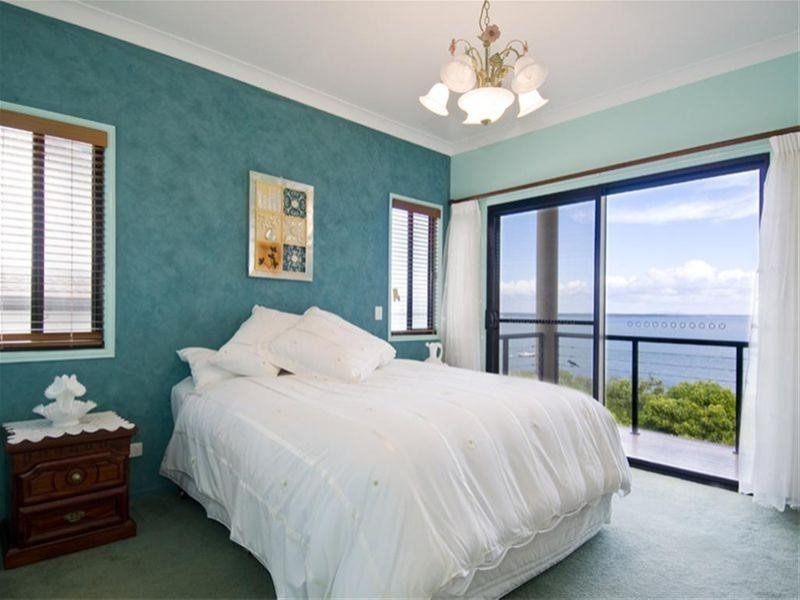 18 Ariadne Street, River Heads QLD 4655