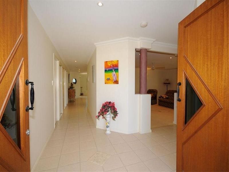 3 Surrey Court, Kawungan QLD 4655