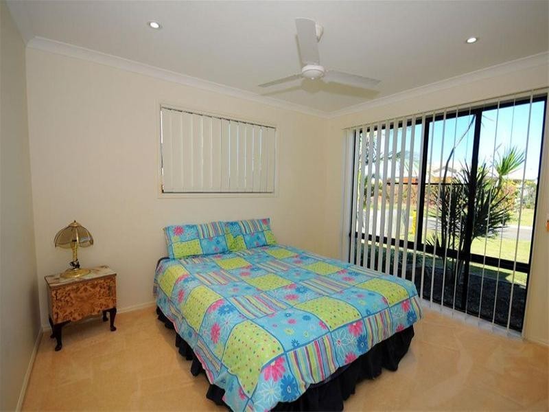 3 Surrey Court, Kawungan QLD 4655