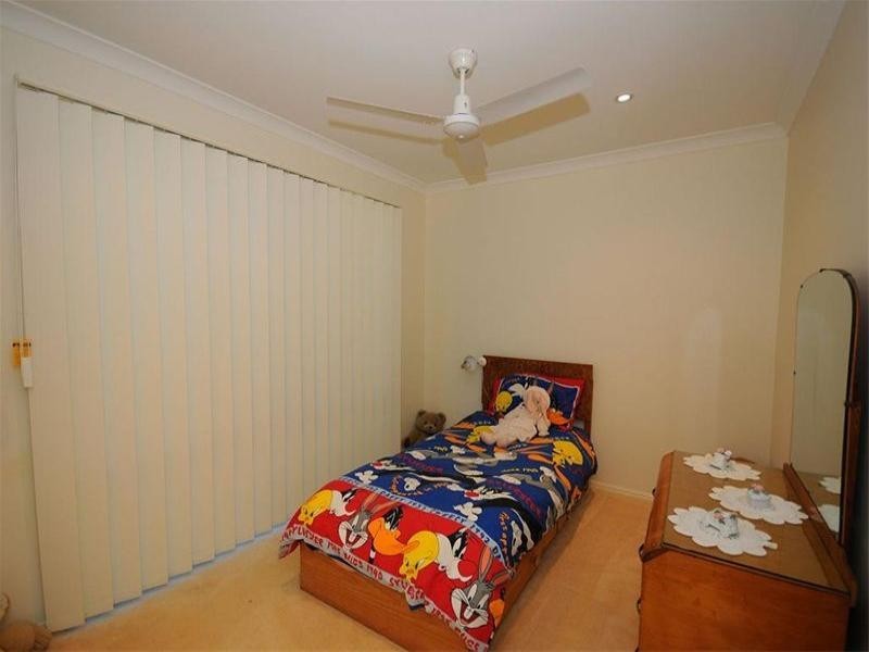3 Surrey Court, Kawungan QLD 4655