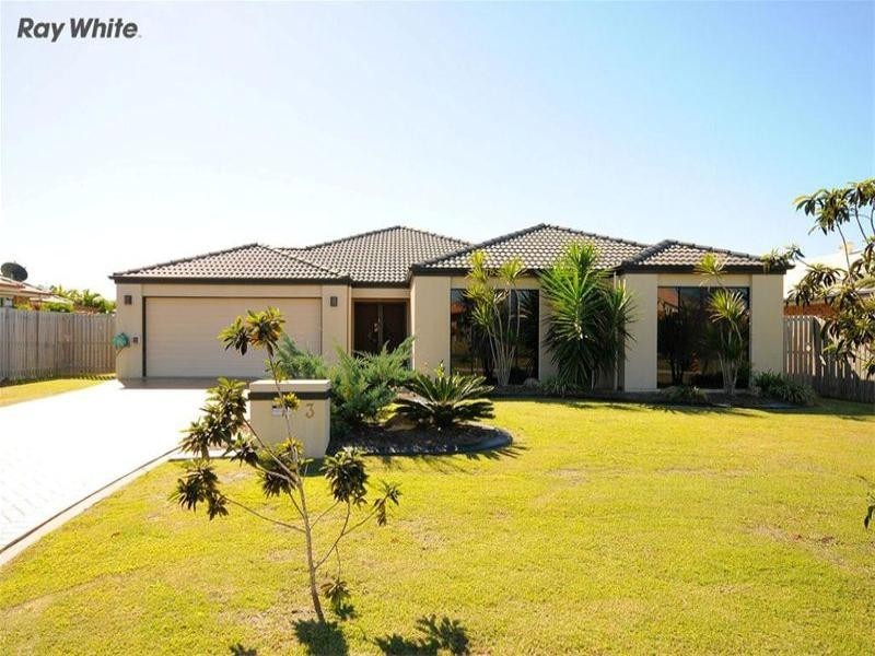 3 Surrey Court, Kawungan QLD 4655