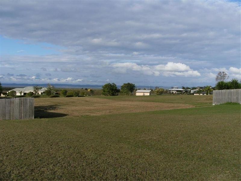 12 Schooner Rise, River Heads QLD 4655
