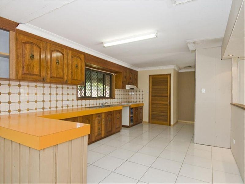 349 Boat Harbour Drive, Scarness QLD 4655