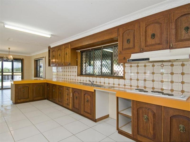 349 Boat Harbour Drive, Scarness QLD 4655