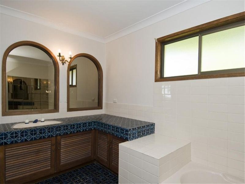 349 Boat Harbour Drive, Scarness QLD 4655