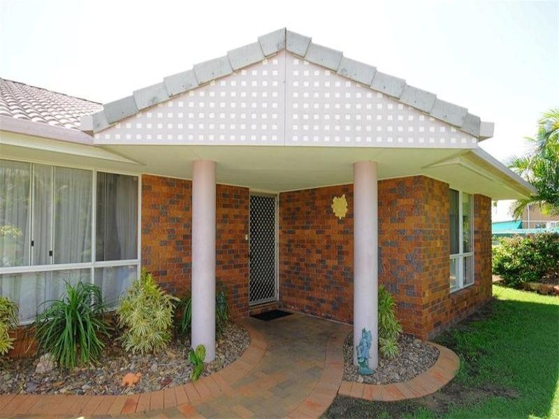 6 Georgia Court, Torquay QLD 4655