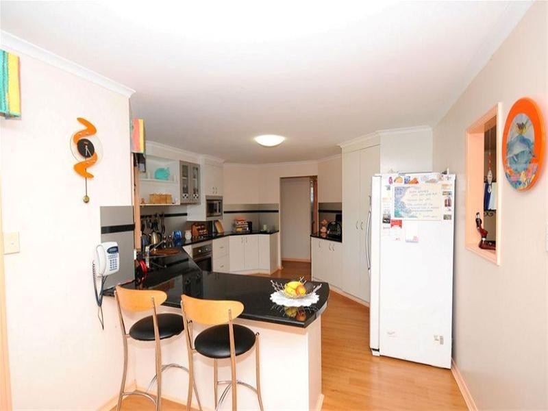 6 Georgia Court, Torquay QLD 4655