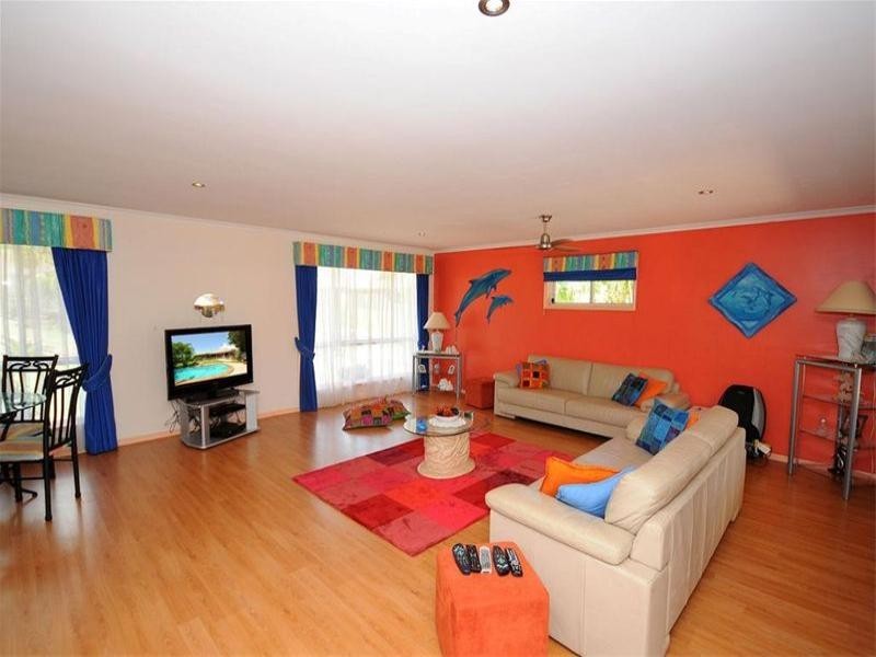 6 Georgia Court, Torquay QLD 4655