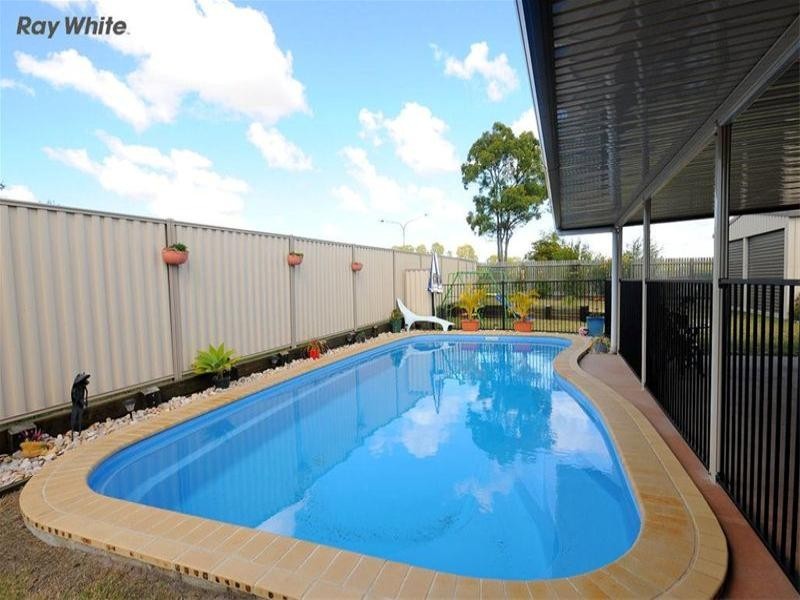 2 Yarrilee Circuit, Dundowran QLD 4655