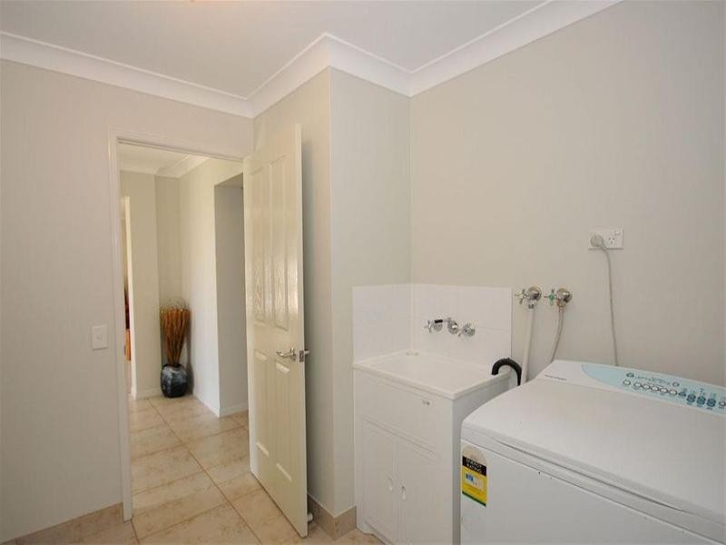 2 Yarrilee Circuit, Dundowran QLD 4655