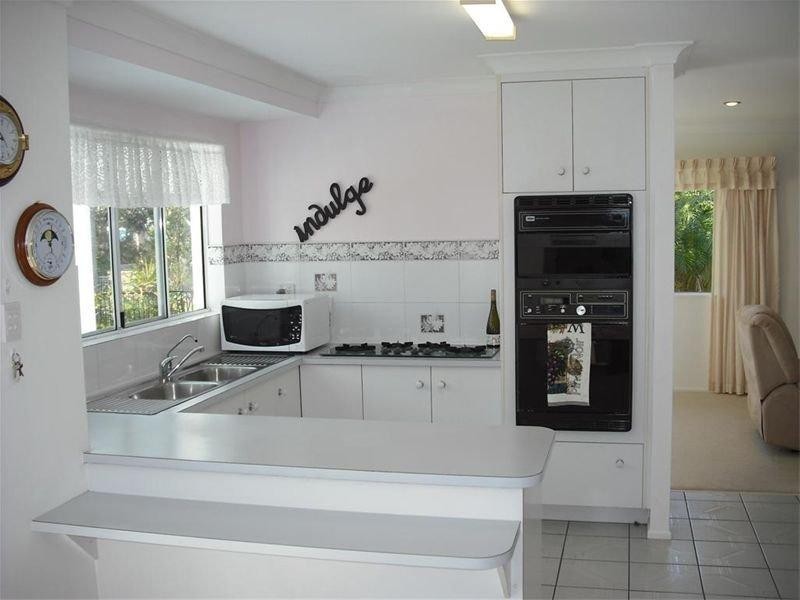 144 Burrum Street, Burrum Heads QLD 4659