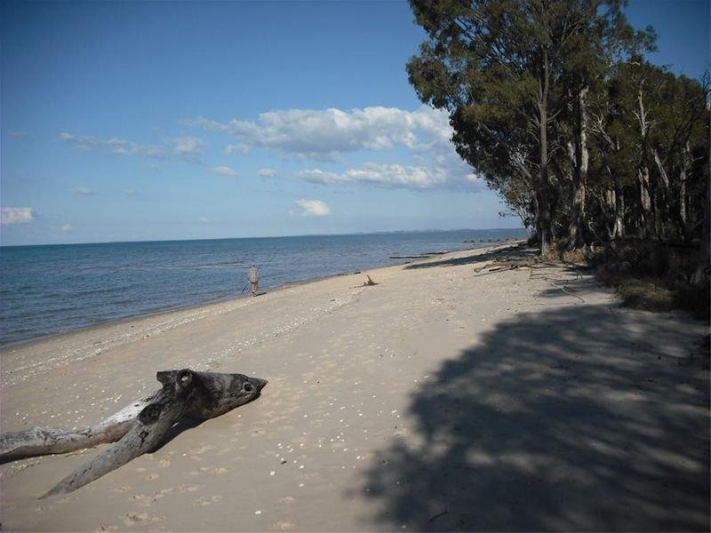 144 Burrum Street, Burrum Heads QLD 4659