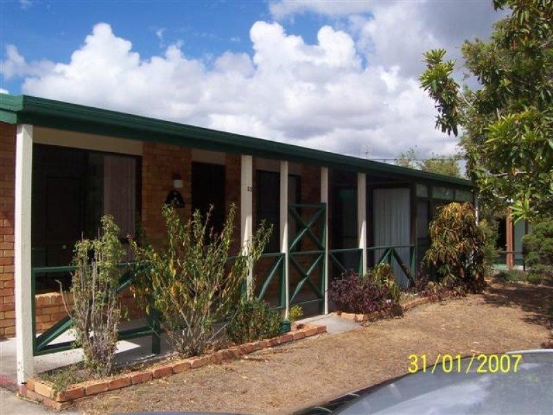 35 Bruce Street, Urangan QLD 4655