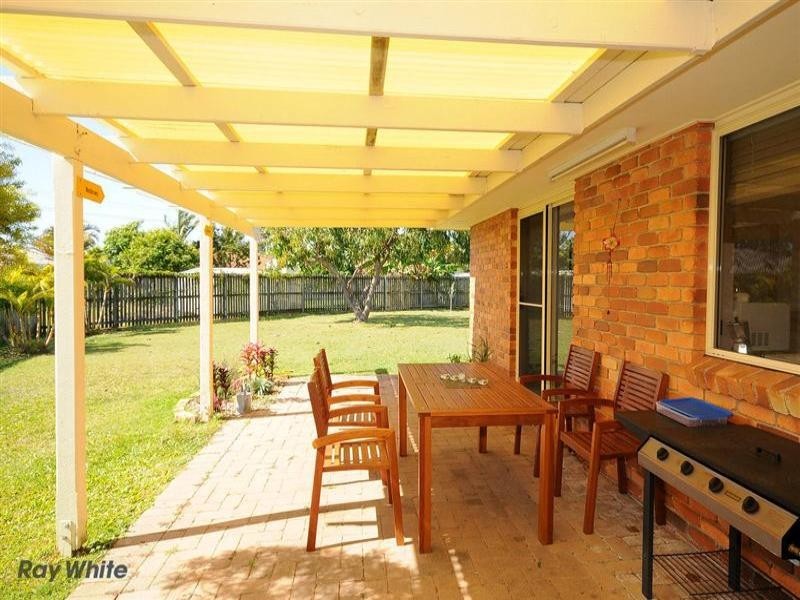 8 Elm Court, Kawungan QLD 4655