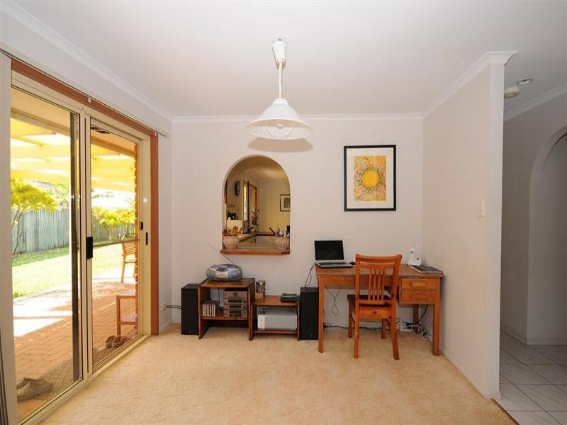 8 Elm Court, Kawungan QLD 4655