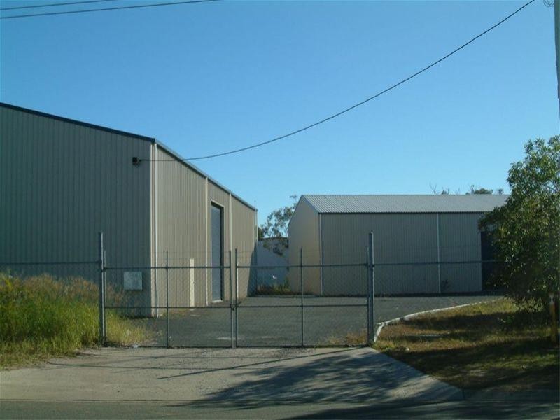 4-6 Kruger Court, Urangan QLD 4655