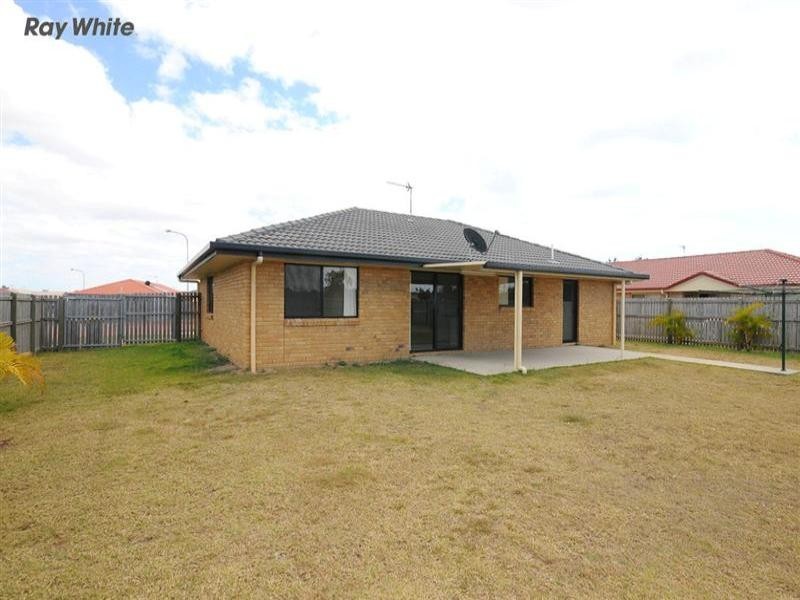 11 Gunsund Way, Point Vernon QLD 4655