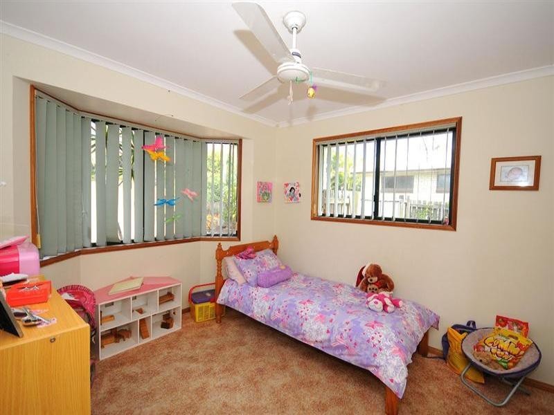 16 Waigani Avenue, Kawungan QLD 4655