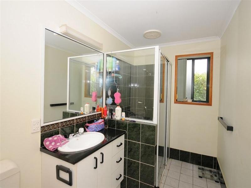 16 Waigani Avenue, Kawungan QLD 4655