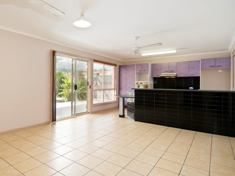 1 Oxford Place, Pialba QLD 4655