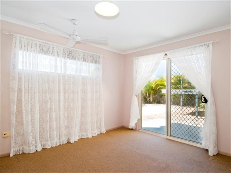 1 Oxford Place, Pialba QLD 4655