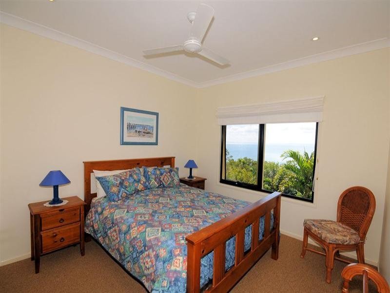 17 Ariadne Street, River Heads QLD 4655