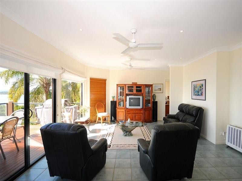 17 Ariadne Street, River Heads QLD 4655