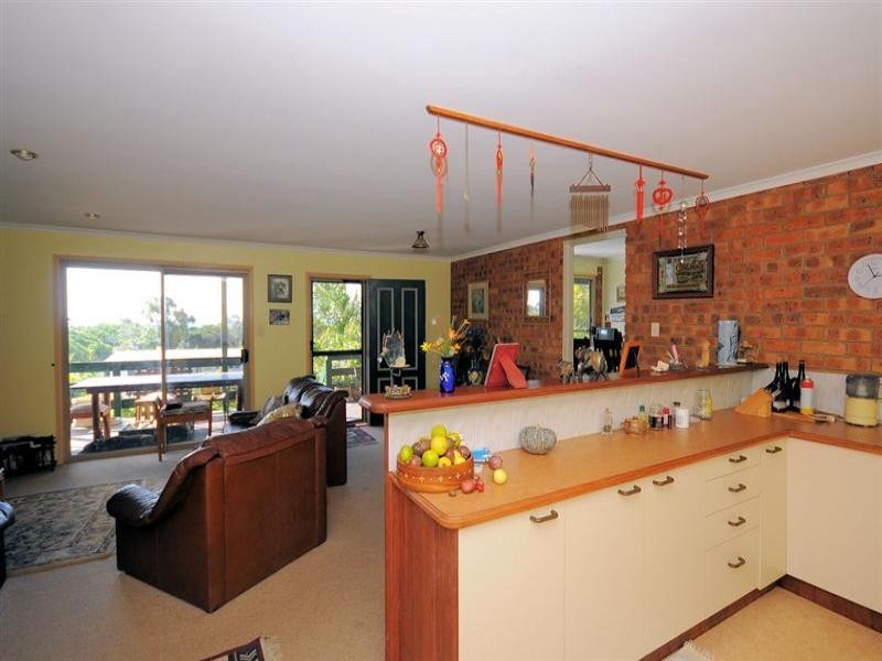 6 Seaview Court, Dundowran QLD 4655