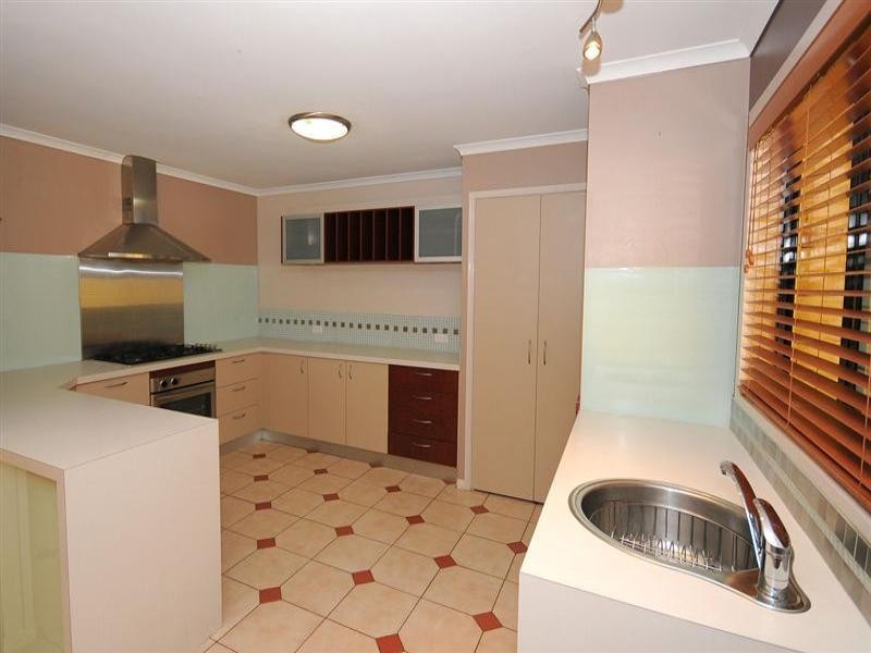 44 Thornbill Drive, Eli Waters QLD 4655