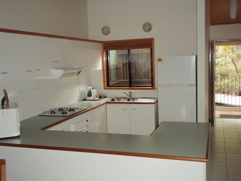 5 Banksia Unit, King Fisher Bay, Fraser Island QLD 4581