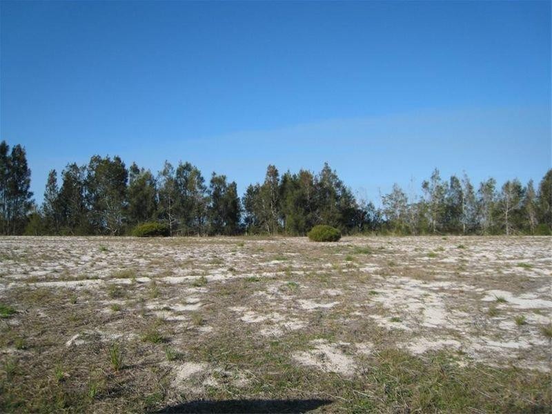 78 Beach Road, Burrum Heads QLD 4659