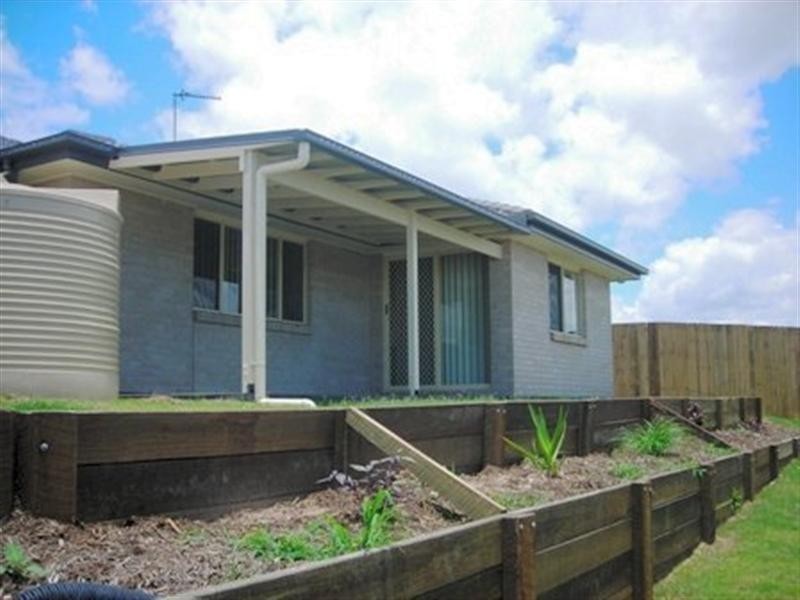 17 Mia Court, Kawungan QLD 4655