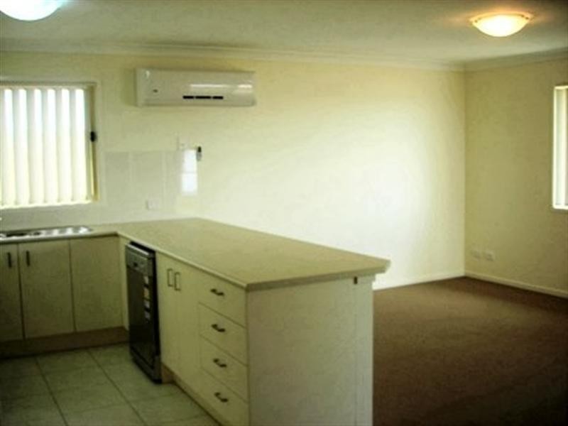 17 Mia Court, Kawungan QLD 4655
