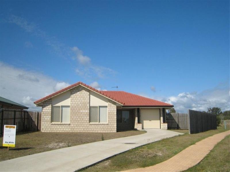 67 Bunya Court, Eli Waters QLD 4655