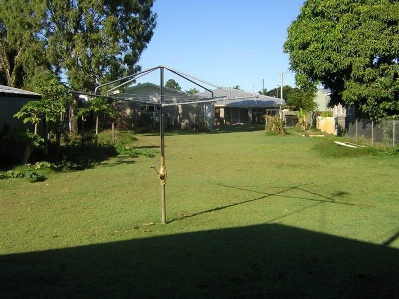 167 Cypress Street, Urangan QLD 4655