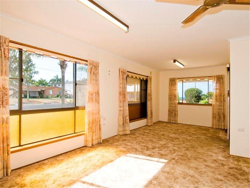10a Kelly Street, Point Vernon QLD 4655