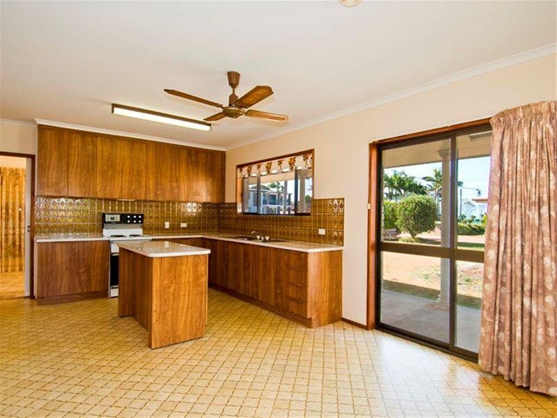 10a Kelly Street, Point Vernon QLD 4655