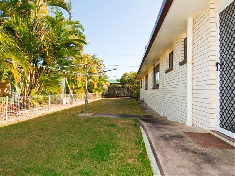 10a Kelly Street, Point Vernon QLD 4655