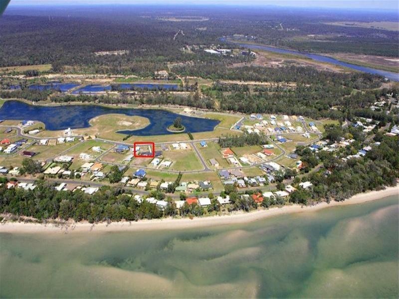 24 Northshore Avenue, Toogoom QLD 4655